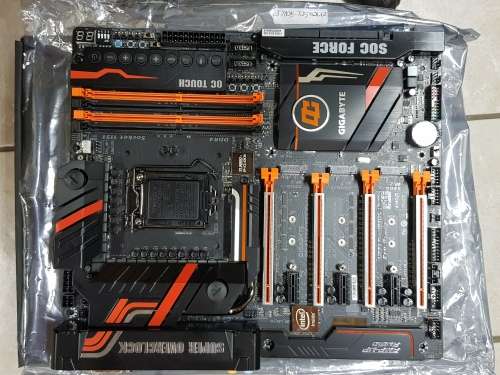 GIGABYTE GA-Z170X-SOC FORCE 1.0 Motherboard extended ATX LGA1151